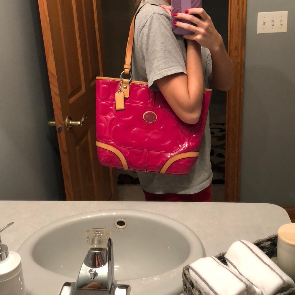 Authentic Coach Handbag - Picture 7 of 7